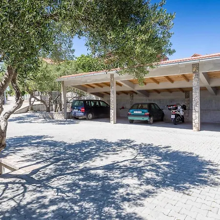 Apartmán 1 Bedroom In *