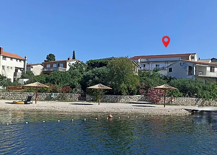 1 Bedroom In Pirovac